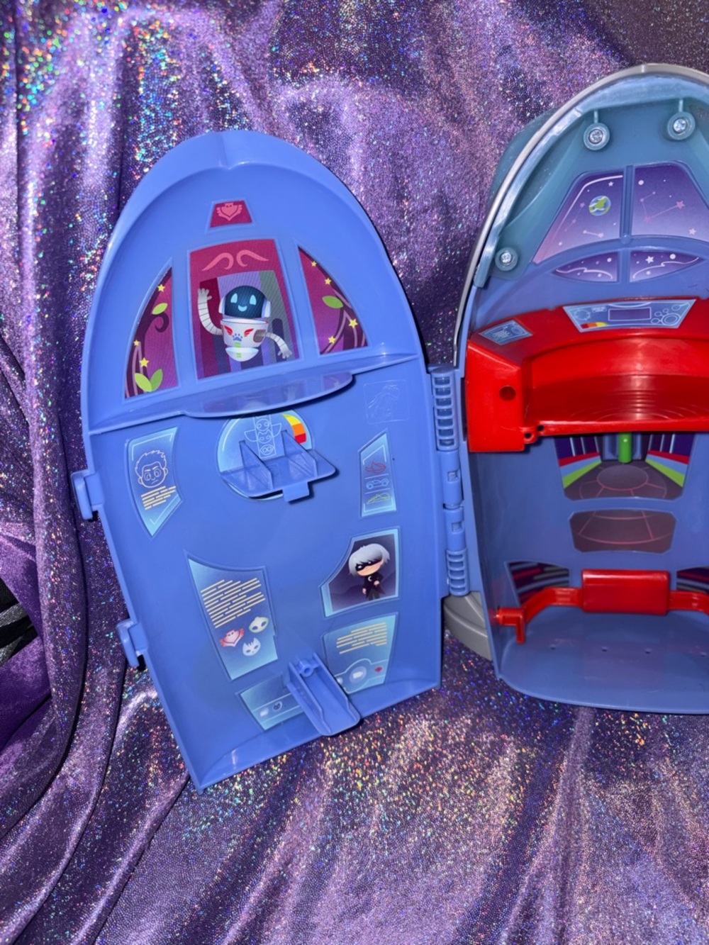 PJ Masks HQ Rocketship - Picture 3 of 6